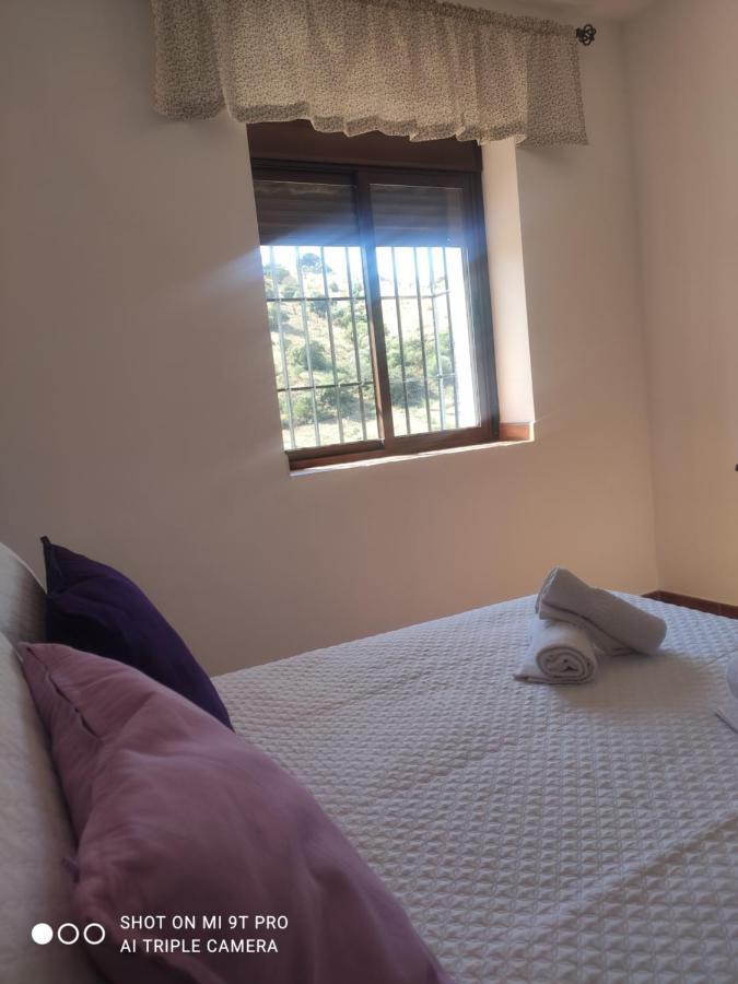 El Lagar De Pepe Bed and Breakfast Casabermeja Eksteriør billede