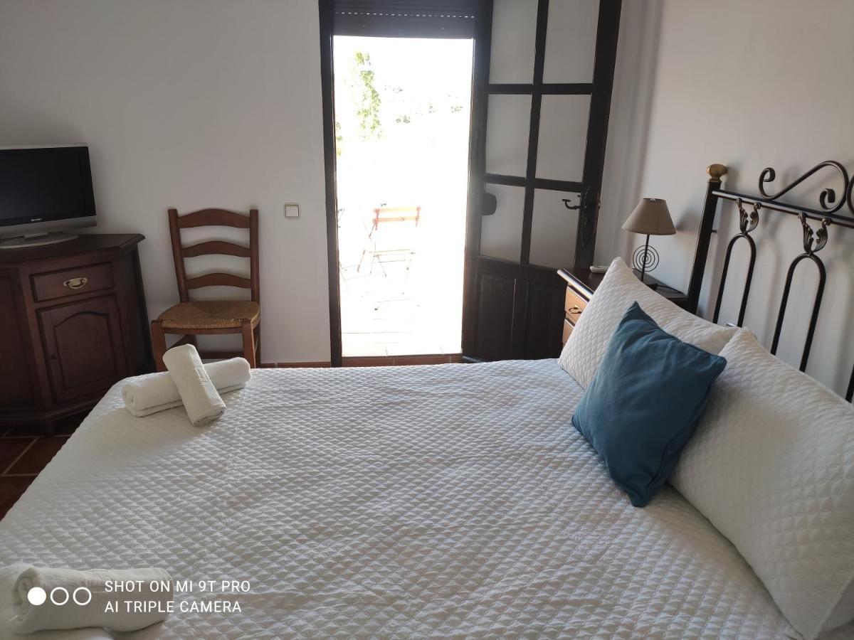 El Lagar De Pepe Bed and Breakfast Casabermeja Eksteriør billede